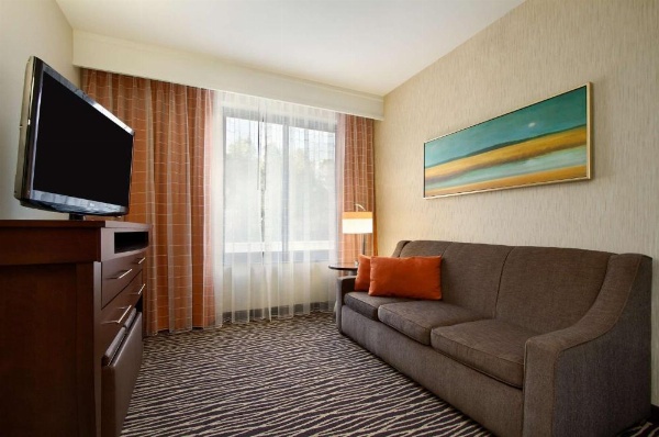 Embassy Suites By Hilton Fayetteville Fort Bragg image 22