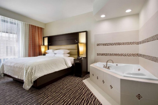 Embassy Suites By Hilton Fayetteville Fort Bragg image 24