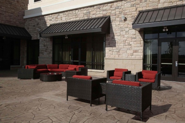 Embassy Suites By Hilton Fayetteville Fort Bragg image 3